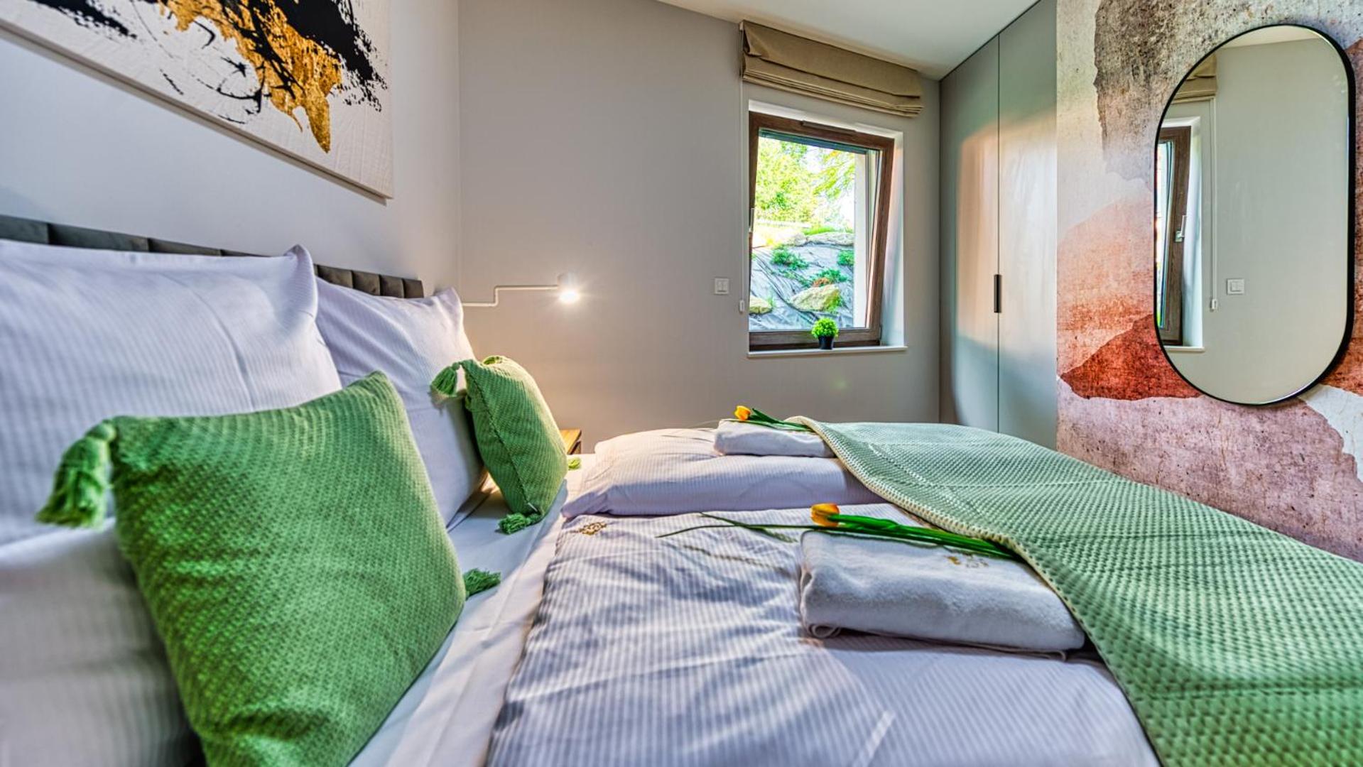 Apartamenty Z Basenem I Saunami Stone Hill Resort Vip Centrum By Royal Aparts Szklarska Poręba Esterno foto