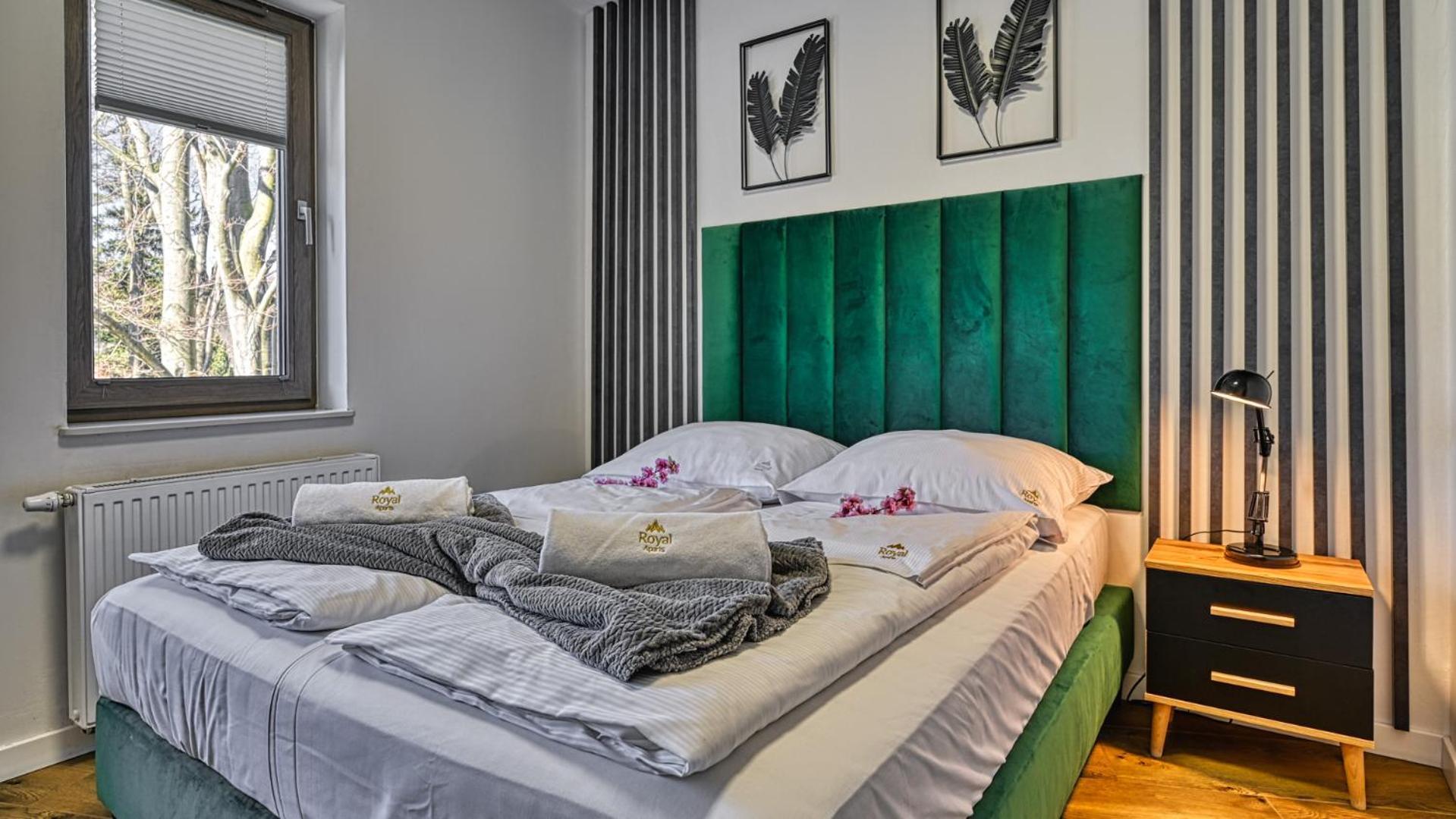 Apartamenty Z Basenem I Saunami Stone Hill Resort Vip Centrum By Royal Aparts Szklarska Poręba Esterno foto